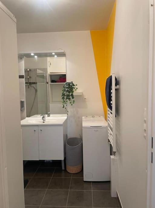 Appartement 3P Gare Terrasse Et Parking Prive 프랑콩빌 외부 사진