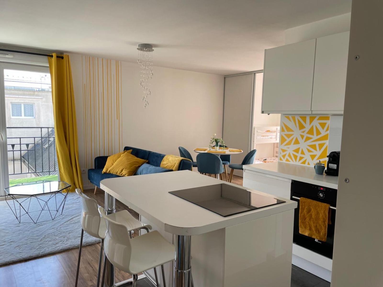 Appartement 3P Gare Terrasse Et Parking Prive 프랑콩빌 외부 사진